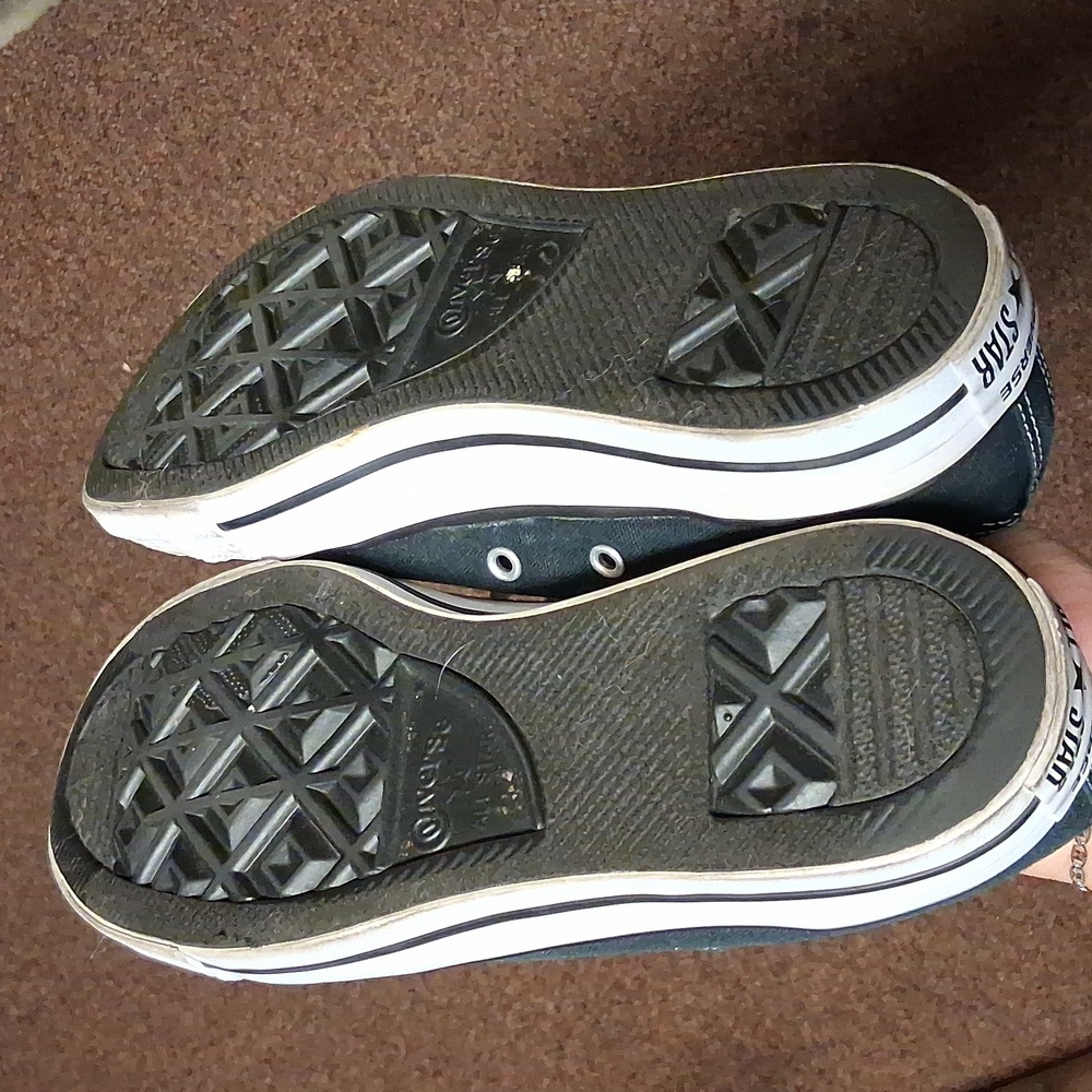 Converse Low Tops Floral Lined Sneakers Black Womens 8 - Picture 4 of 5